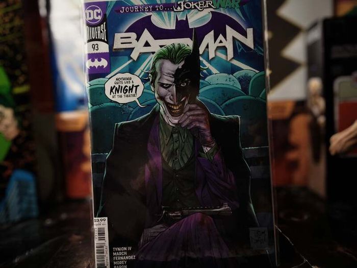 Batman ! Issue #93 ! Harley Quinn Versus Punchline ! 2020 ! by DC Comics !