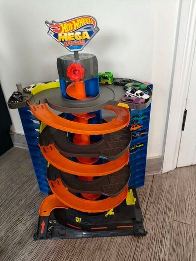 Hot Wheels ramp