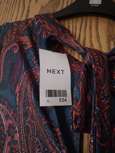 Women's dress