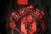 Manchester United long sleeve sweatshirt official product SIZE xxl