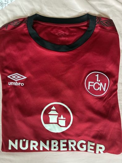 FC Nuremberg Football Shirt Size Medium
