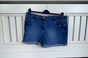 Brand-new Ladies Blue Denim Shorts from Pepco Size: UK 16 / EU 44