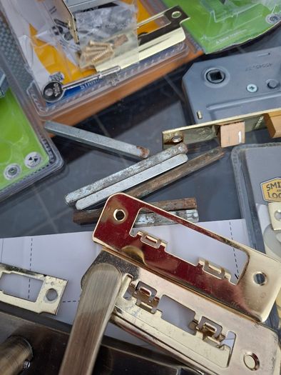 Large bundle of Locks