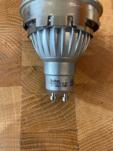 LED Ceiling Downlights 7.5w 15 units plus dimmer switch