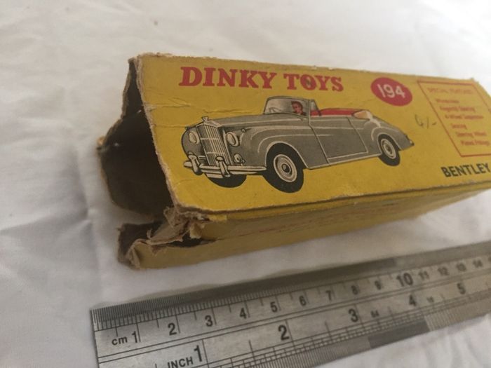 Dinky 194, Bentley Coupe box. In ok condition