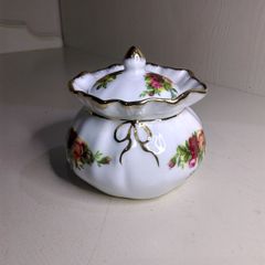 Royal Albert Old Country Roses Dorothy pot / Honey Pot