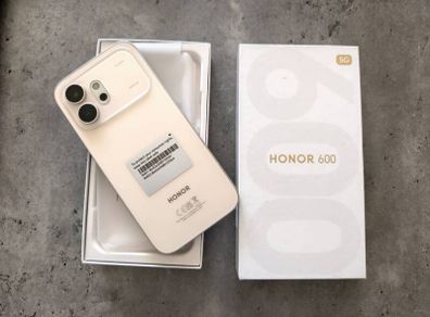 Honor 600 512gb Golden European Model, brand new never used in open box