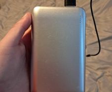 10,000mah power Bank with cable