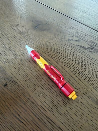CK Voltage Tester