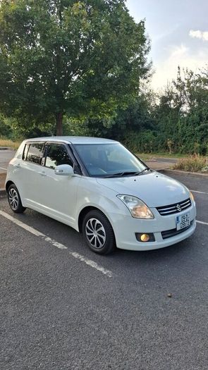 High-Spec Suzuki Swift Automatic