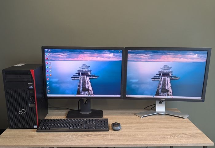 Fujitsu Esprimo P558 Tower PC with Intel i7 8th Gen CPU 16GB DDR4 24" LCD Windows 11 & Office 2024 Pro, Wifi, Bluetooth
