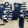 Kids swim vest (only small size left) Image 2