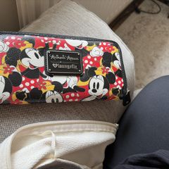 wallet loungefly Disney Mickey Mouse