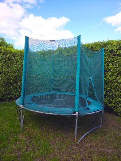 10' Trampoline