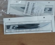 VW type R badges