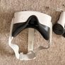 VR Headset - Meta Quest 3s 128GB - Like New Image 5