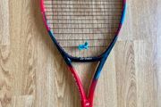 Yonex VCORE 98 (2023) tennis racket glossy Prostock finish?