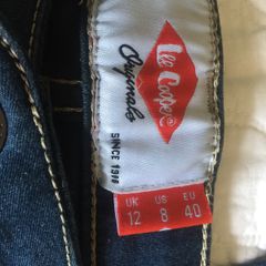 New ladies slim fit Jeans