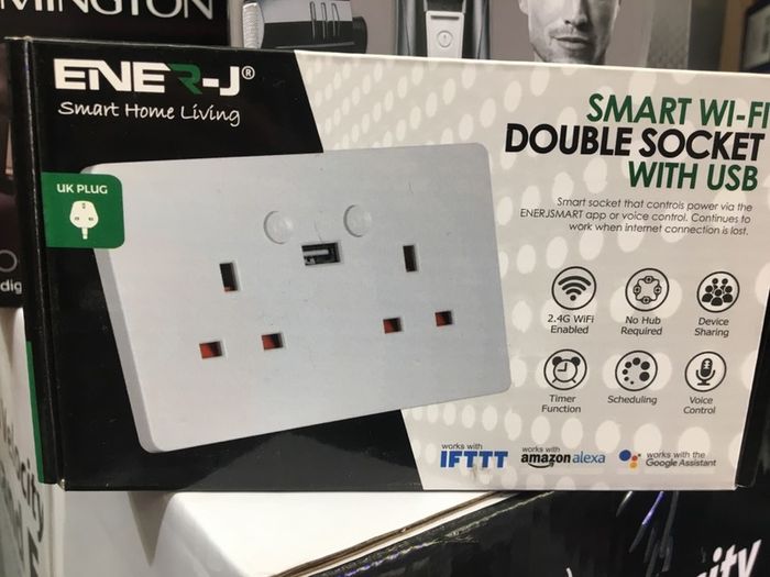 Wi-Fi Twin Socket with USB