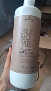 Schwarzkopf BlondMe hair dye developer 12% 40 vol