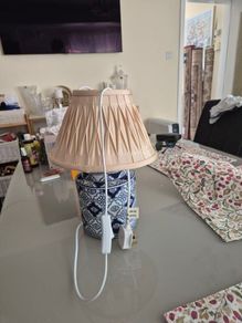 Bedroom table lamp