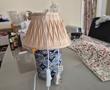Bedroom table lamp