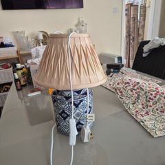 Bedroom table lamp