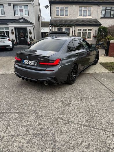 BMW 330e M Sport