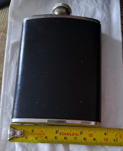 Hip flask
