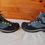 Quechua 500 ecofit boots Size 8 eu 42.5 blue/black In excellent condition Image 3