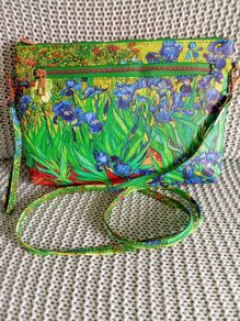 Crossbody/Shoulder Bag (NEW)