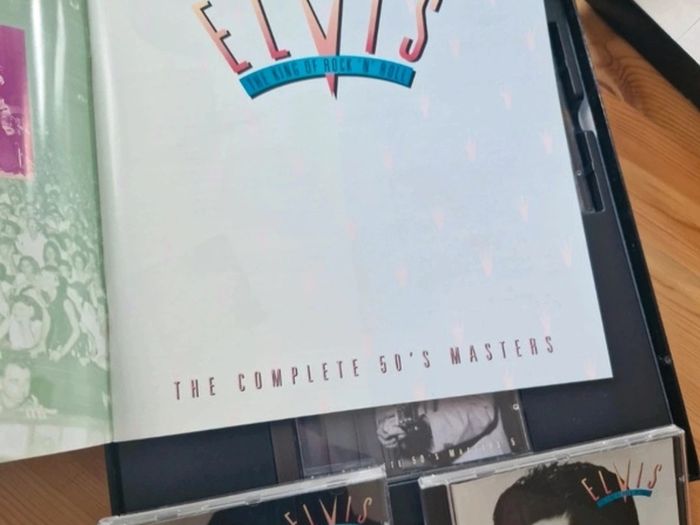 Elvis Presley Vintage - Highly Collectable  The 1992 release of "Elvis Presley: The King of Rock 'n' Roll - The Complete 50's Masters".  5-CD box set format
