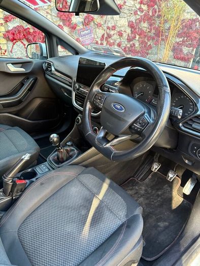 2021 Ford Fiesta Van