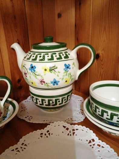 Fiona Bradley hand painted pottery tea set