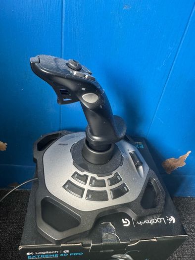 Logitech Extreme 3D Pro FlightStick