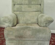 Recliner chair (manual)