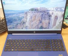 HP Laptop 15s-eq1  Ryzen 5 | Full HD | 8/256gb