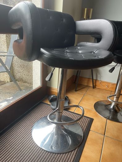 bar stools