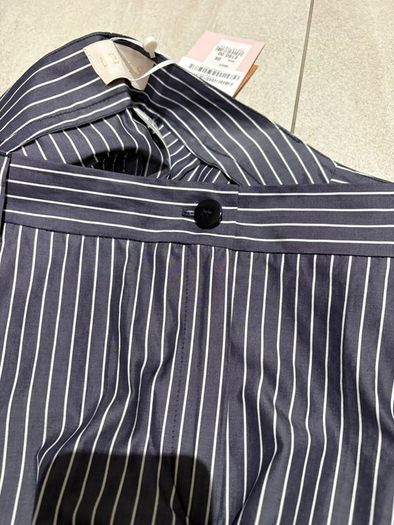 iblues brand which is a part of max mara group brand pinstripe 100% cotton fabric in a French navy and off white colour  BRAND NEW