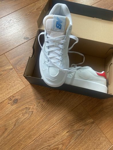 womens trainers