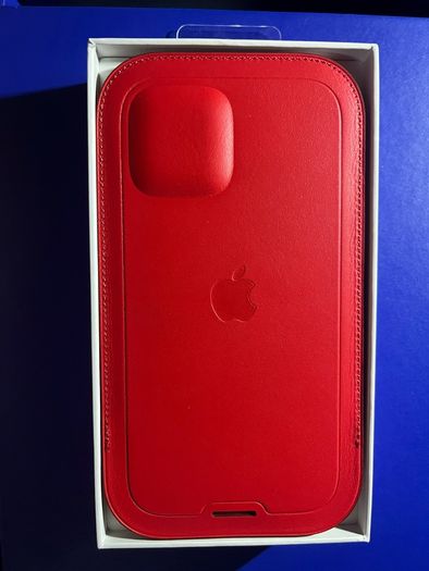 Apple IPhone 11 12 13 14 Pro Leather sleeve cover case with MagSafe original red product