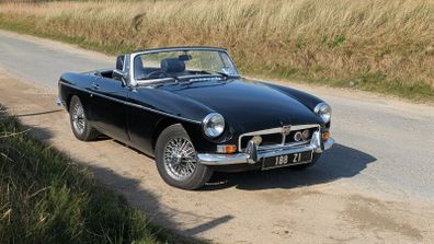MGB  Coupe - 1973 (Black)