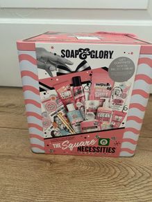 Brand New Soap & Glory gift set