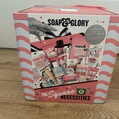 Brand New Soap & Glory gift set