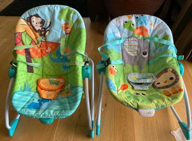 2 Baby bounce seats , Twins