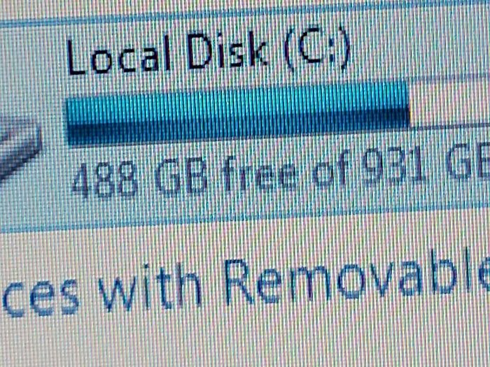 Fujitsu Esprimo V5535 1Terrabyte HDD, 1GB Ram, Intel Celeron CPU 550, 2.0GHz, windows 7 Professional, Firefox, Opera, Chrome and VLC