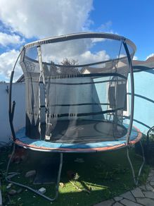 Trampoline 10ft