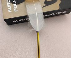 White & Gold Feather Pen - nice gift
