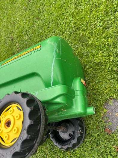 Rolly tanker and straw trailer