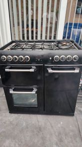 Gas hob oven range style